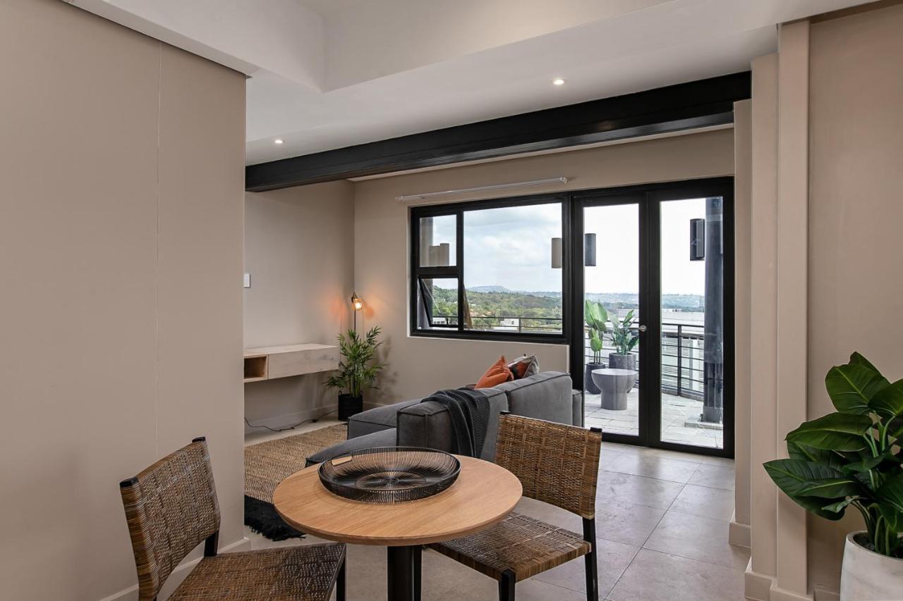 Blackbrick Sandton Two Йоханнесбург Экстерьер фото